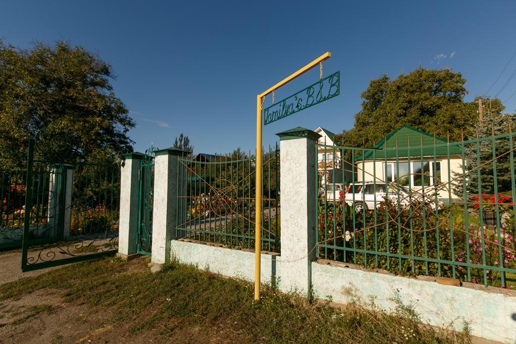 Jamilya'S B&B Guest House Karakol Exterior foto